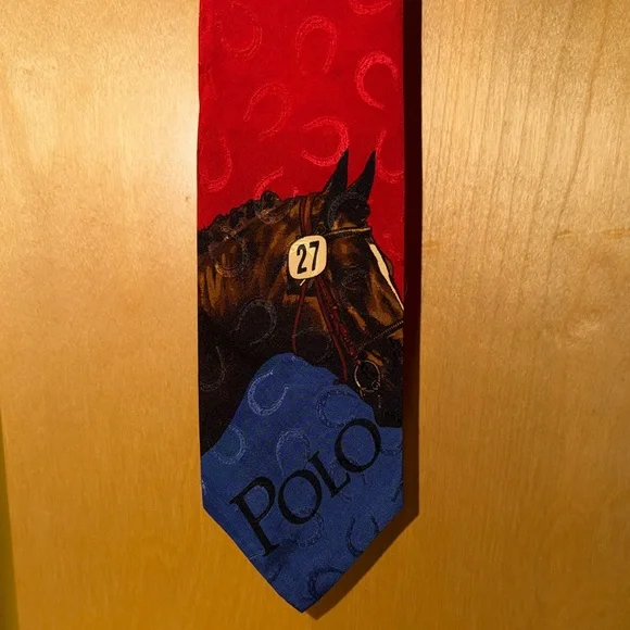 Vintage Polo by Ralph Lauren Equestrian Hand Made Silk Tie in Red with Horseshoe - Picture 5 of 10